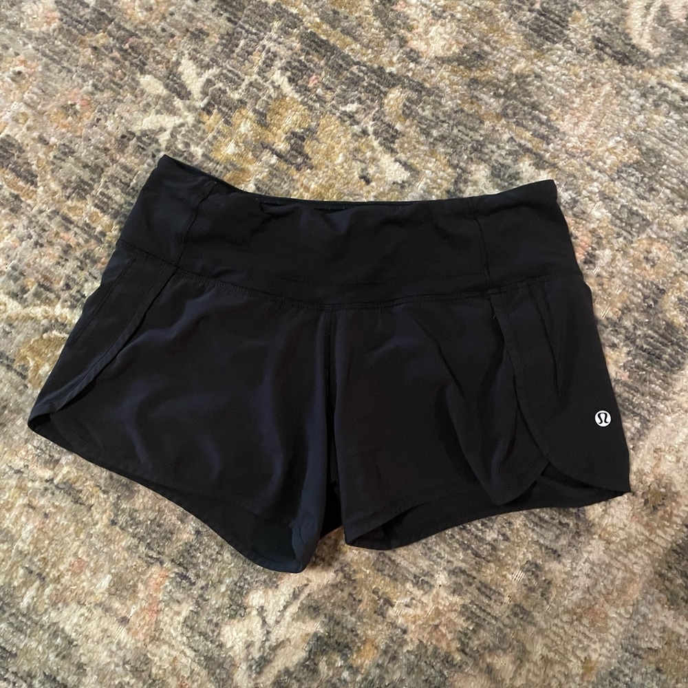 Black Lululemon shorts